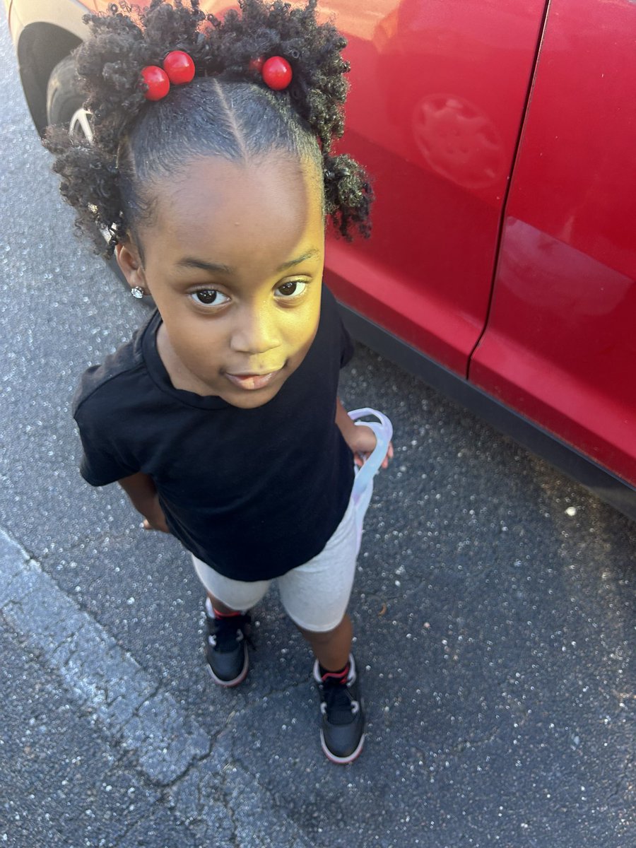 ohhthatsSkyee's tweet image. my LoLo Bugg #weekenddump ❤️