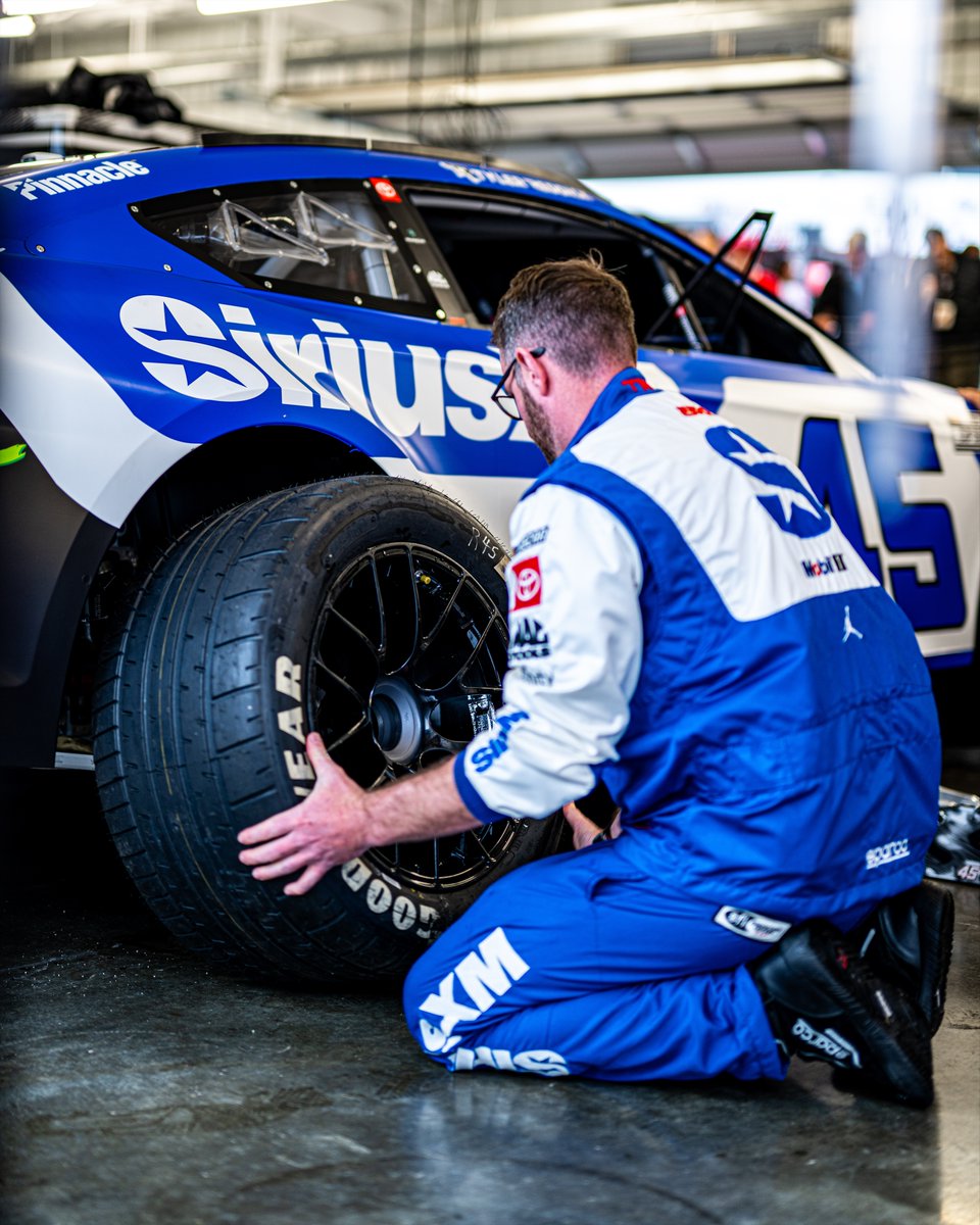 NASCAR (@nascar) on Twitter photo UPDATE: NASCAR has instructed the teams to utilize the wet-weather package for the start of tonight's race.
Wet-weather tires are being installed on the cars at <a href="/RichmondRaceway/">Richmond Raceway</a>. UPDATE: NASCAR has instructed the teams to utilize the wet-weather package for the start of tonight's race.
Wet-weather tires are being installed on the cars at <a href="/RichmondRaceway/">Richmond Raceway</a>.