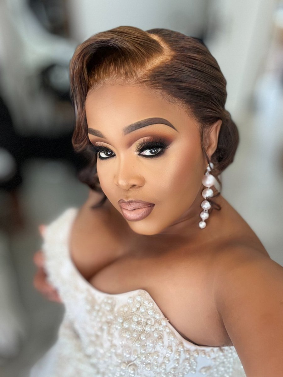 DrWinnieMashaba's tweet photo. Happy birthday to me 🎂🎈
April full of joy 🤩 💃
Botswana 🇧🇼 dumelang 🙏 https://t.co/PfvaiDrFHN