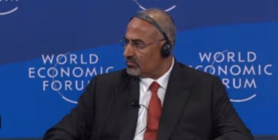 🔴 ألم يحن للدولة الجنوبية أن تُعلن؟

يجب أن تتجاوز الاستراتيجية الجديدة للمجتمع الإقليمي والدولي (مبدأ المجاملة) في #الأزمة_اليمنية فهناك نفوذ إيراني واقعي وصريح لا يحتمل القضاء عليه أي تأخير.

وبناء عليه فما لم يتم وبشكل #عاجل دعم الجنوبيين لإنقاذ أنفسهم وبلادهم وحماية مصالحهم