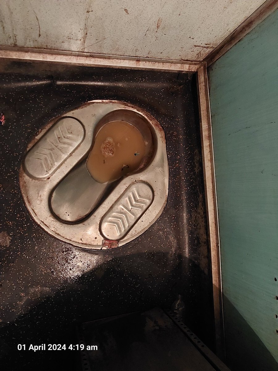 SURYAPAL108's tweet photo. @RailwaySeva 
@drm_raipur 
Railway staff please clean the bathroom. The bathroom of coach S-1 of train number 15159 is clogged and water is continuously flowing from the tap. https://t.co/988B5d1gtW