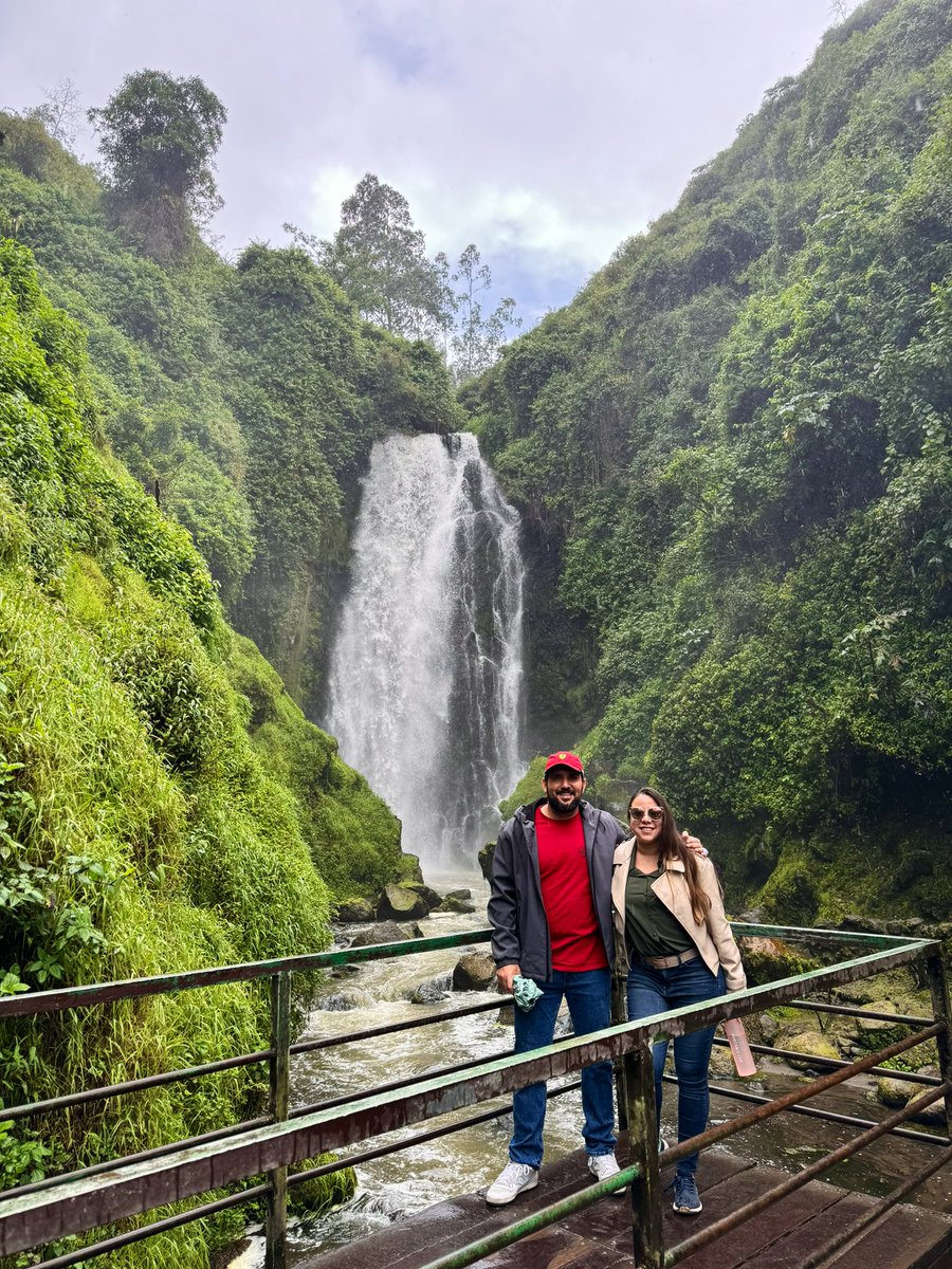 Tatianarodrigz's tweet photo. 📍Cascada de Peguche https://t.co/1MePNRswNZ