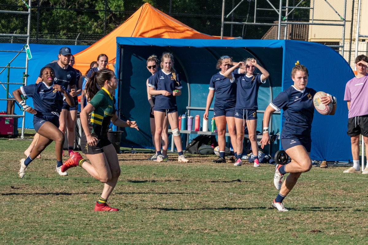 What a fantastic week in Florida!🌴🐻 The BC Bears U16 Girls 7s Team finished fourth at the 2024 @tropical7s. An awesome experience for our Girls – congratulations to all BC athletes who made the trip this Easter! 📸 @MatthewMPhoto Read more 👉 ow.ly/PVnB50R5whq