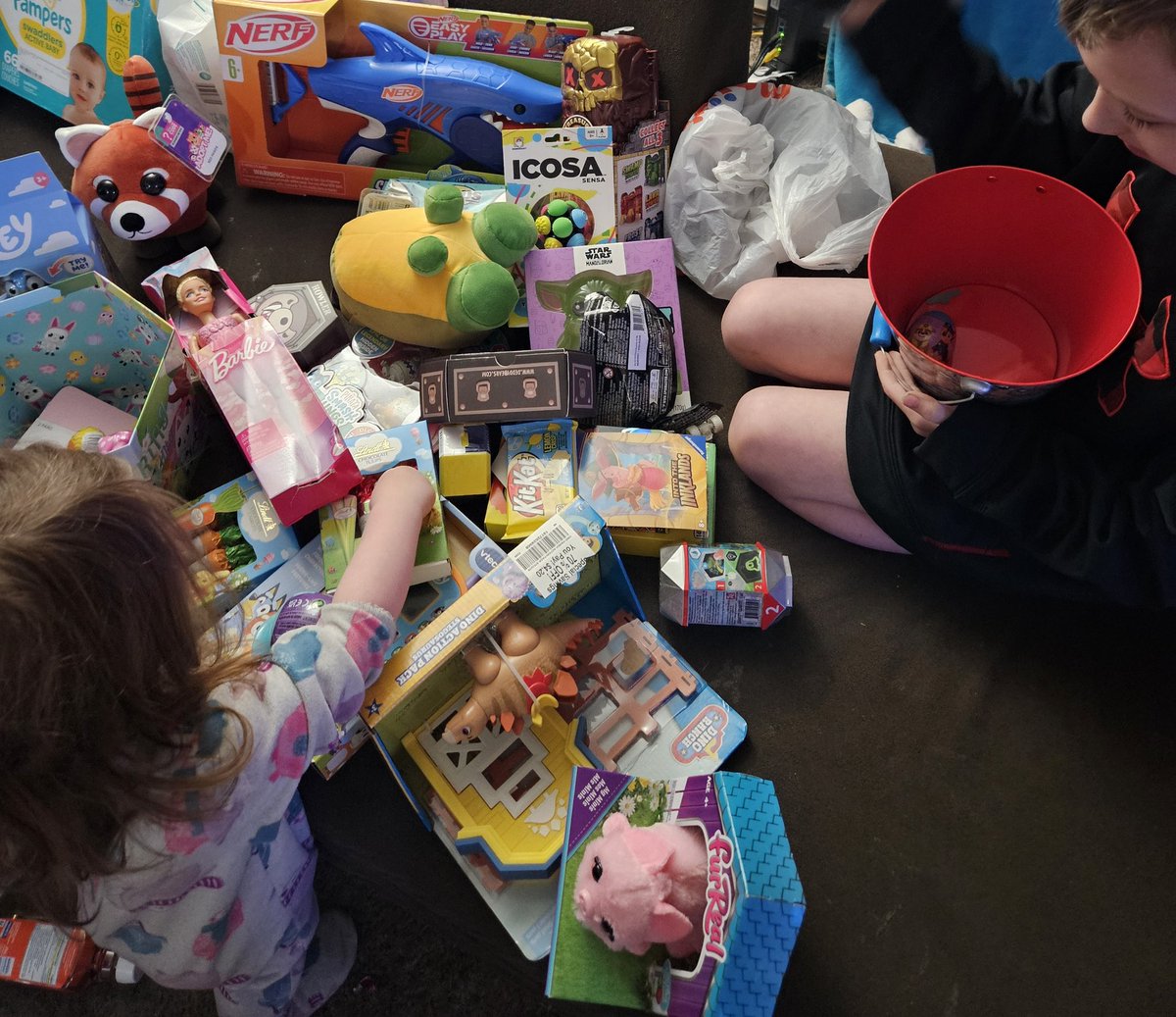 I'd say the kiddos had an amazing Easter ♥️🥰