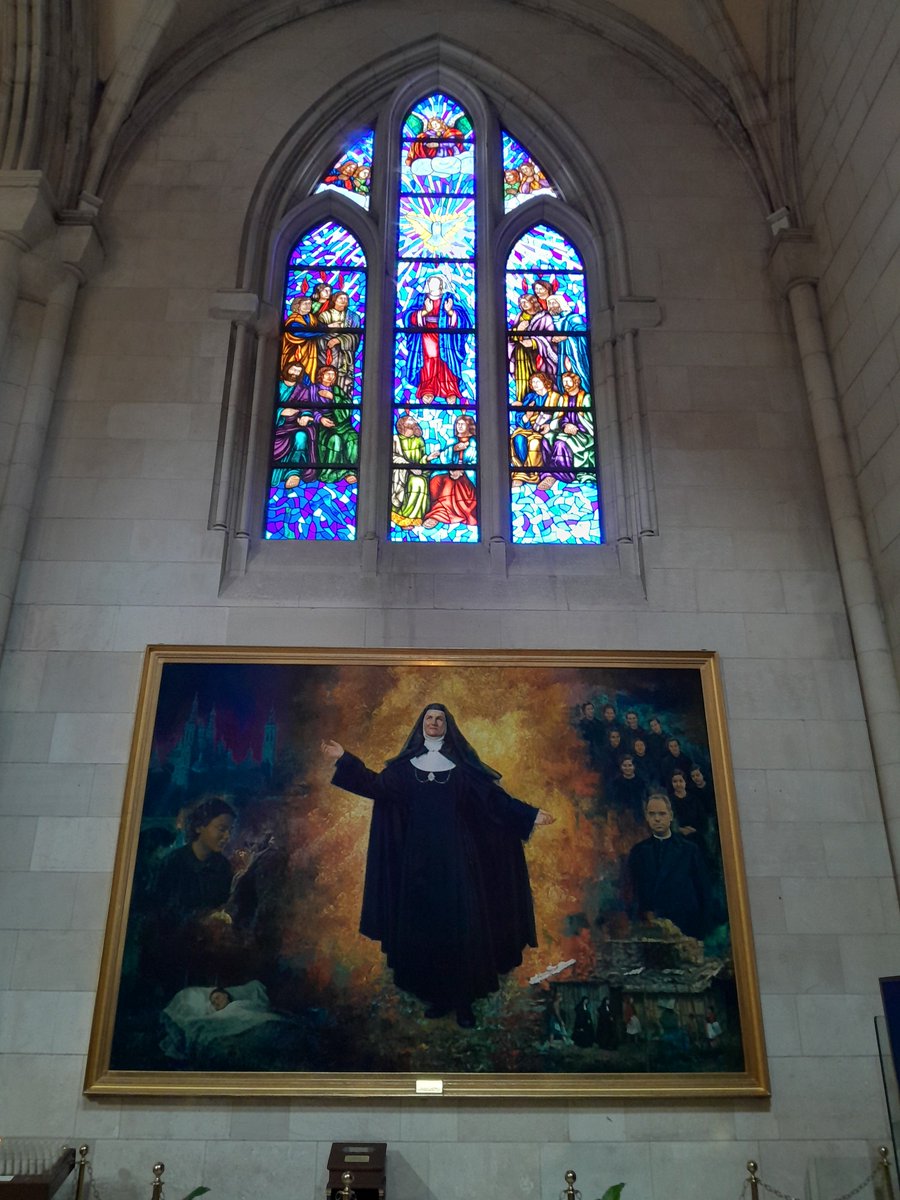 PleaseHannahNo's tweet photo. @stlouisfed "Lawgiver" @CIA @NATO "Powell wants one." @ChineseEmbinUS @mfa_russia @Pontifex His old Cathedral was closed on Good Friday... Ironic. It said, "When you finnaly go inside it will have a far more profound feeling." Whatever happens next... @federalreserve Locals are coding back. https://t.co/Qf0GwP0LJm