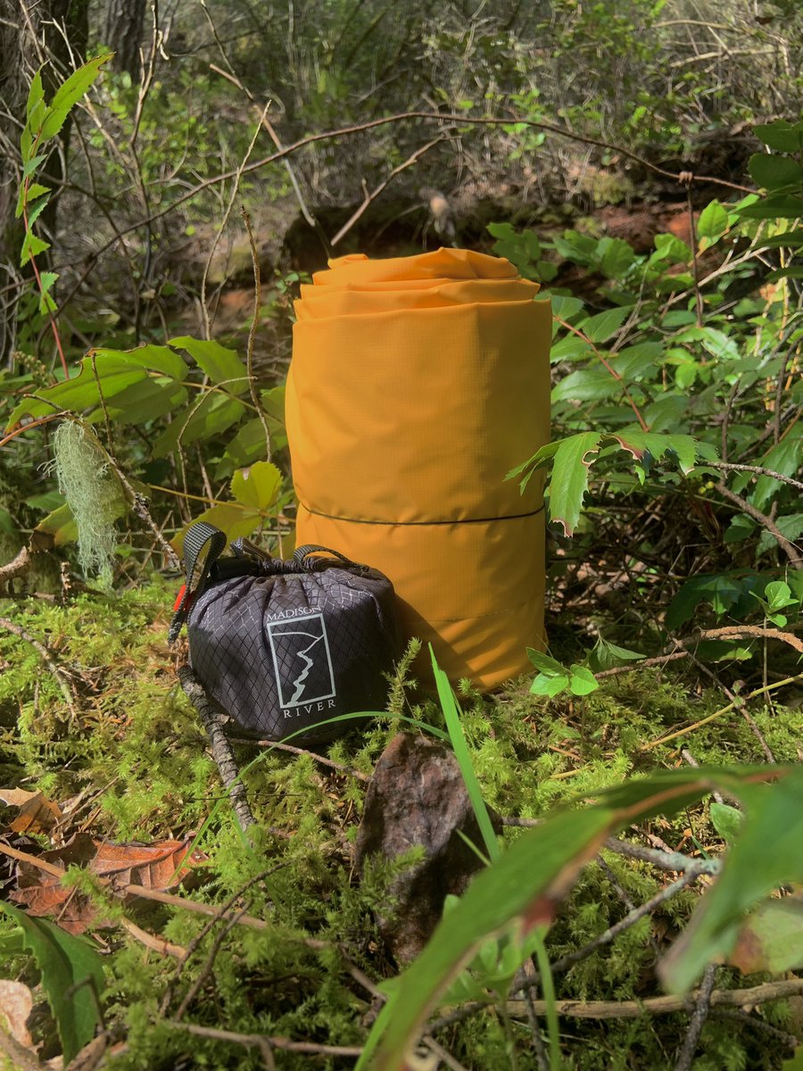 MadisonRiver's tweet photo. The most versatile hammock in the world. Learn more about Atmos at https://t.co/KYeMvet4xW 

#madisonriver #hammock #sleep #rest #comfort #atmos #atmoshammock #backpacking #camping #ultralight https://t.co/cL06IwXczB