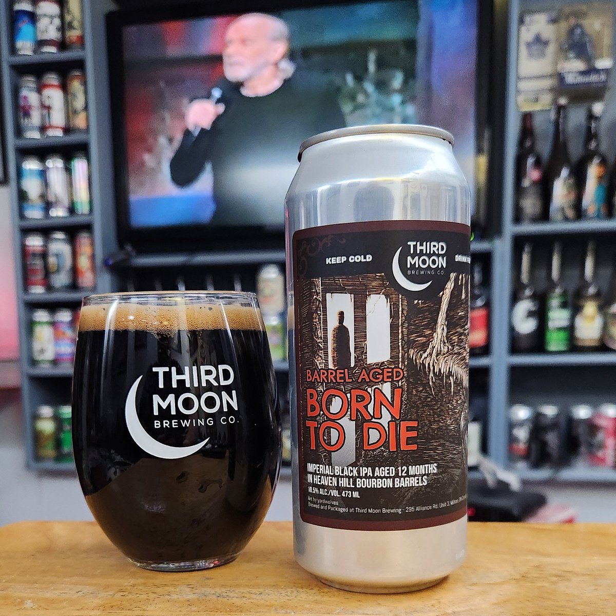 Pairing @ThirdMoonBeer Born to Die with my all-time favourite wordsmith...now that's a beauty night! George Carlin in his 1999 You are all Diseased HBO special still makes me laugh and think, I've been a huge fan since I was a kid and love him more as I get older...