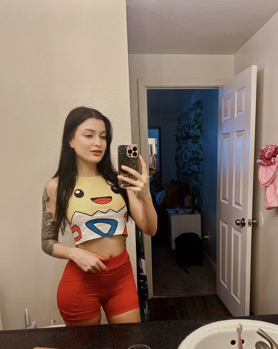 🔪𝒁𝒂𝒓𝒊𝒂 𝑺𝒕𝒐𝒏𝒆 🔪 - 😛 https://t.co/S6fFykfPWY