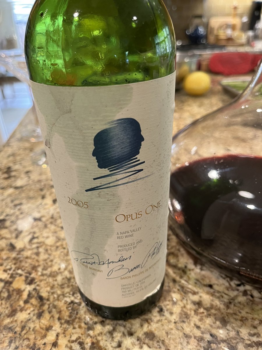 Alright this is probably my biggest flex. Tonight’s pre-dinner wine.   Cheers