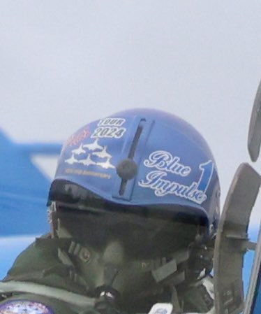 珍品？ブルーインパルス　レプリカヘルメット！ Yahoo!オークション - ジェットヘルメット ブルーインパルス レプリカ