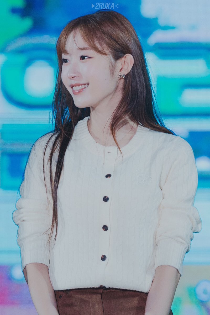 231029 시그니처 채솔 | 대전빵축제
youtu.be/4b0oc2e2rXg?si…

#시그니처 #채솔