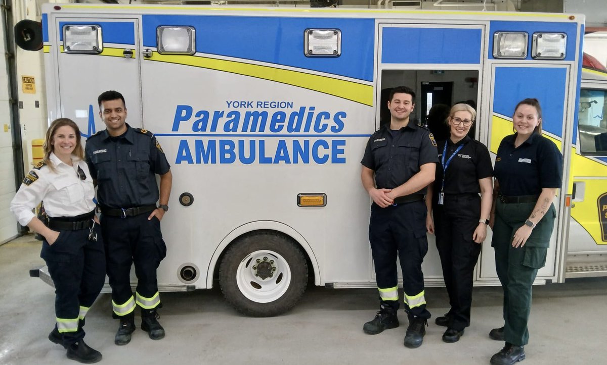 CentennialMedic's tweet photo. All smiles for LJMU paramedic students who embarked on an exciting opportunity with @YorkParamedics. 
A golden opportunity to learn from the best in the field. #ParamedicEducation #GlobalExperience #ParamedicStudentSymposium

🇬🇧 🚑 🇨🇦 https://t.co/hAAKRWpDqx