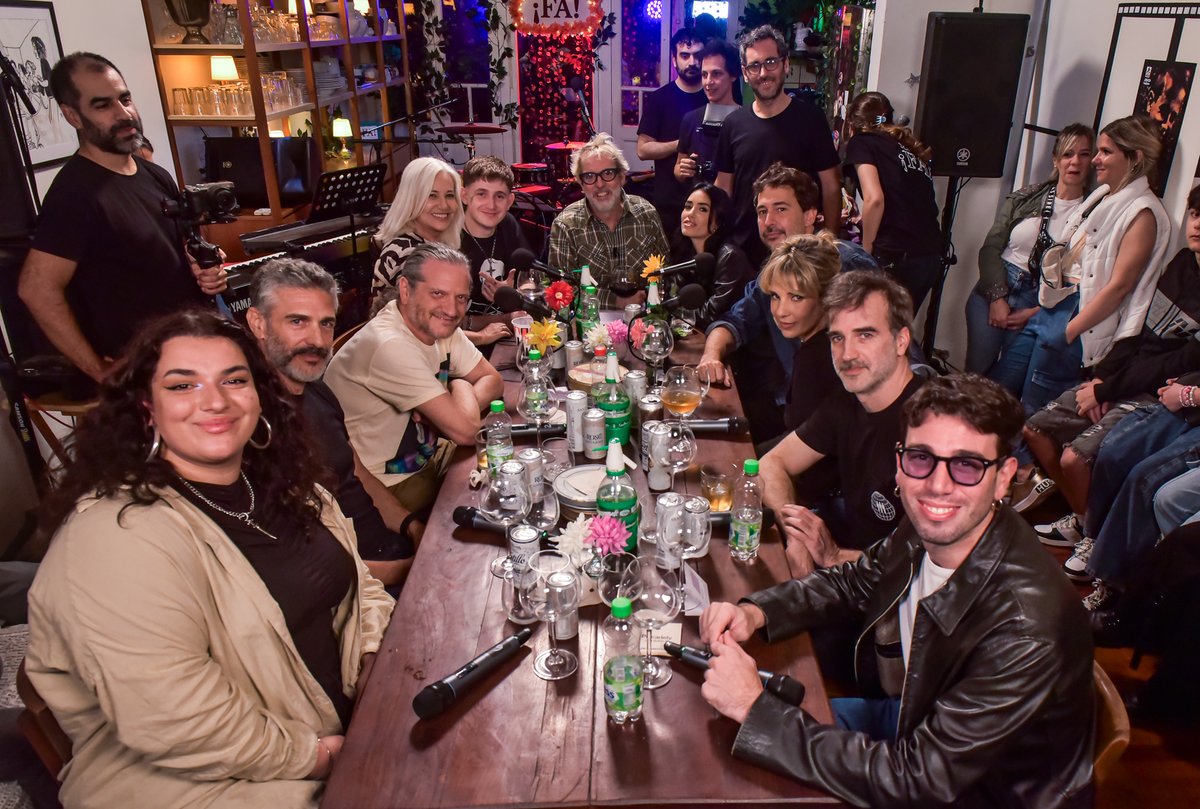 ¿Ya viste el ¡FA! de Cine Argentino desde la casa de <a href="/mexur/">Mex Urtizberea</a> ? 
Queda acá para que te abras un vino en el fin de largo y pases una noche de película 
youtu.be/cubPFbhDLAk?si…
PH <a href="/kalofotograma/">Kaloian</a>