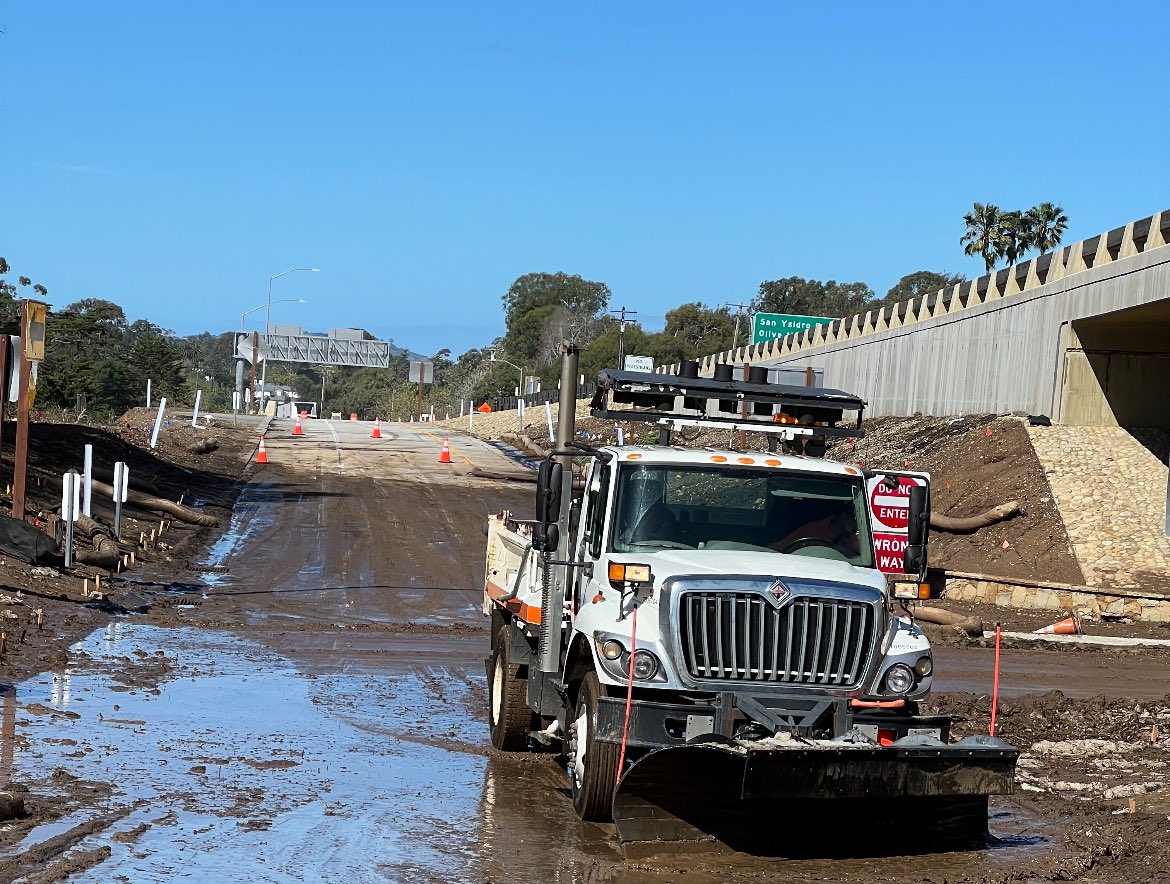 Our <a href="/CaltransD5/">Caltrans Central Coast (District 5)</a> maintenance and construction forces spent much of the past 24 hours responding to various locations on and near #US101 near Sheffield, Hermosillo, Olive Mill and San Ysidro Roads. These are photos from last night and today.
<a href="/CaltransHQ/">Caltrans HQ</a> 
<a href="/PIOJimShivers/">Jim Shivers</a>