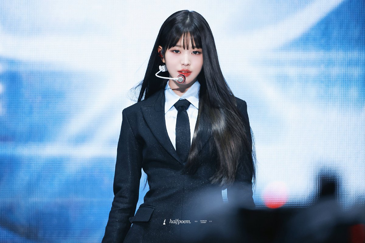 about_wonyoung's tweet photo. #AprilFoolsDay

cr.Halfpoem_0923x1119
(China idol fansite)

#IVE #아이브 #JANGWONYOUNG #장원영 https://t.co/1TBB3xvGTU