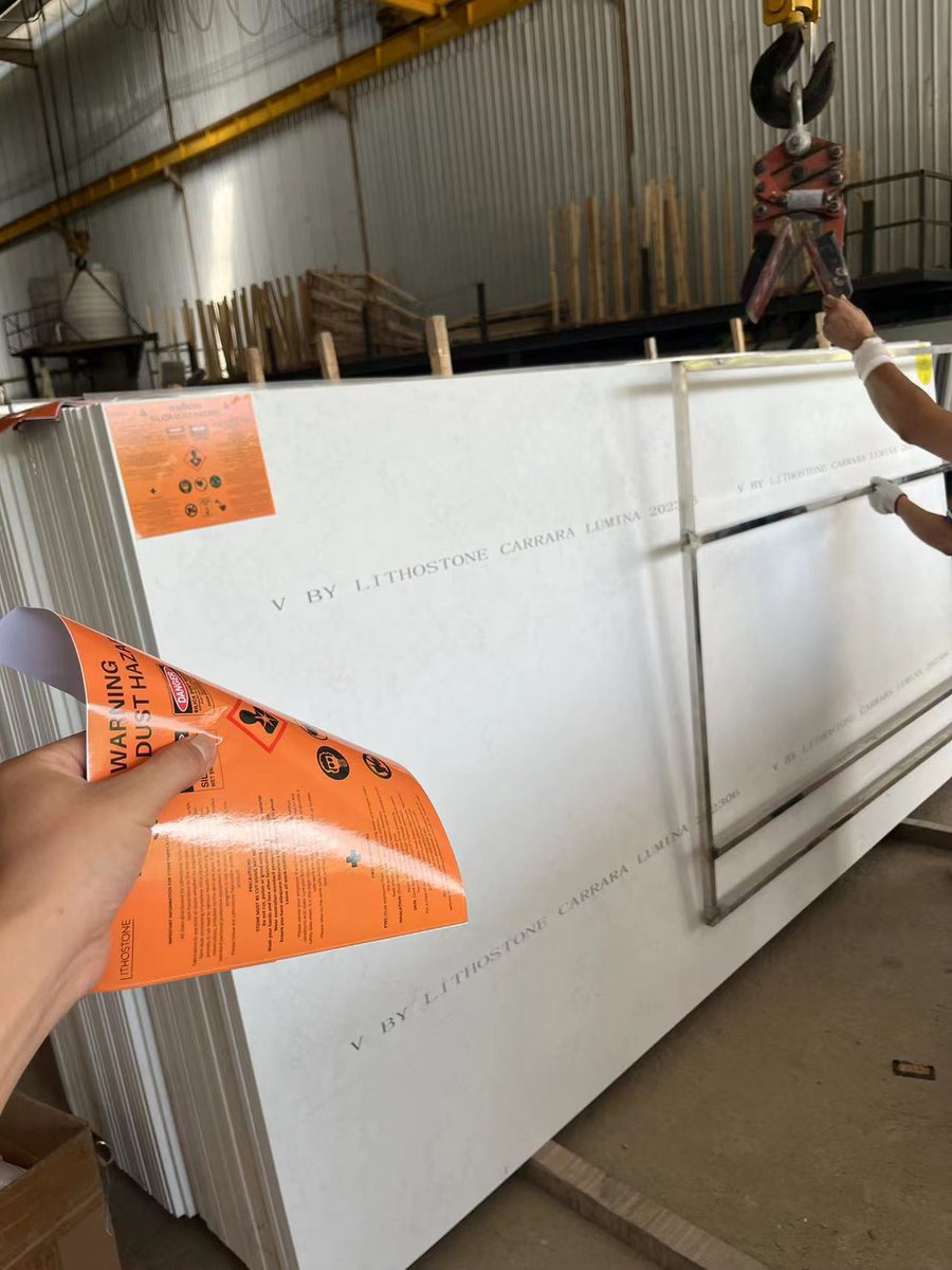 optimustone's tweet image. Free silicon surface engineered stone golden quality#engineered stone#free silicon surface#Bentchtop#countertop