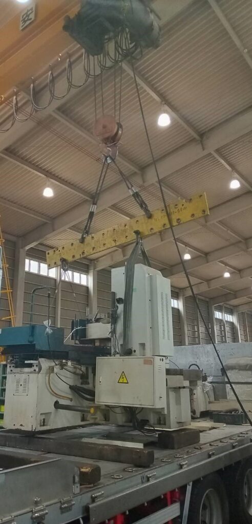 endokikai's tweet photo. ブログ紹介
KENT平面研削盤KGS-510WN1出荷しました。
遠藤機械工業株式会社 〒130-0024　東京都墨田区菊川3-18-1 TEL03-3632-6511 FAX03-3632-6518　メールinfo@endo-kikai.co.jp HP：https://t.co/0P9h0L3TFgブログ：https://t.co/OK45hLbXOS

#工作機械 #新品工作機械販売 #中古工作機械 #中古 https://t.co/Po5ETjkrHK
