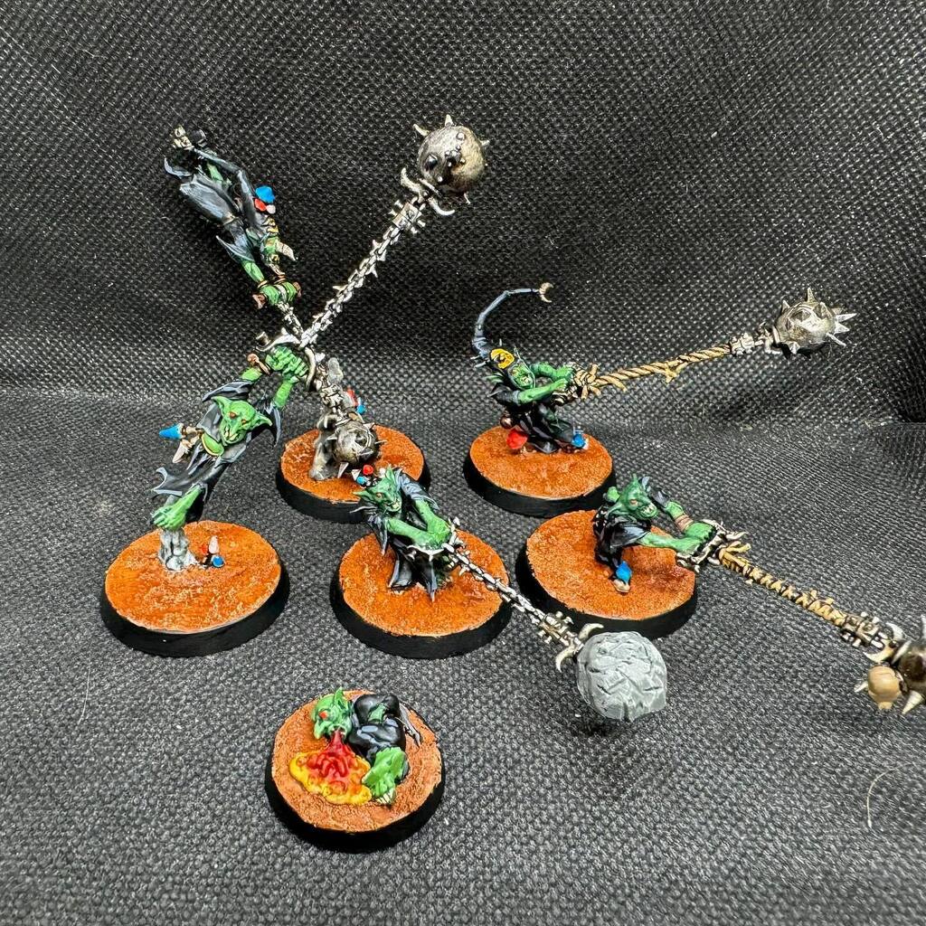 BigGeordieGeek's tweet photo. And a couple of units of Loonsmasha Fanatica got painted too!
#Warmongers #WarhammerCommunity #WarHamFam #PaintSlam24 #WarhammerAgeOfSigmar #AgeOfSigmar #WarhammerAoS #AoS #GrandAllianceDestruction #GloomspiteGitz #LoonsmashaFanatics #Fanatics #Moonclanโฆ https://t.co/VHFXVelfUg https://t.co/7SE7I0wlm9