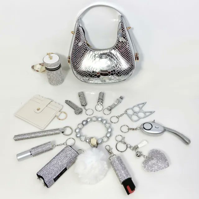 luxegloww's tweet photo. Women safety keychains sat
Silver colours so cute 🥰🥰
Do you want this sat
Shop now here link 🔗
https://t.co/vm8dTAnJqV https://t.co/wNuFcziYQY