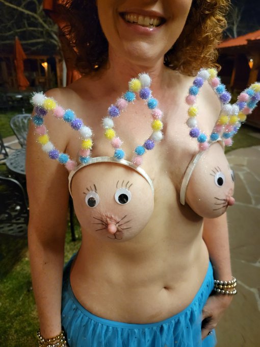 Happy Easter 🐣  https://t.co/2sQH8zniaI  #Easter #milf #redhead #bunny #denvergirls #coloradogirls #datedenver<a href="/tag/easter"class="tags">#Easter</a><a href="/tag/bunny"class="tags"><span>#bunny</span></a><a href="/tag/redhead"class="tags"><span>#redhead</span></a><a href="/tag/milf"class="tags"><span>#milf</span></a><a href="/tag/coloradogirls"class="tags"><span>#coloradogirls</span></a><a href="/tag/datedenver"class="tags"><span>#datedenver</span></a>