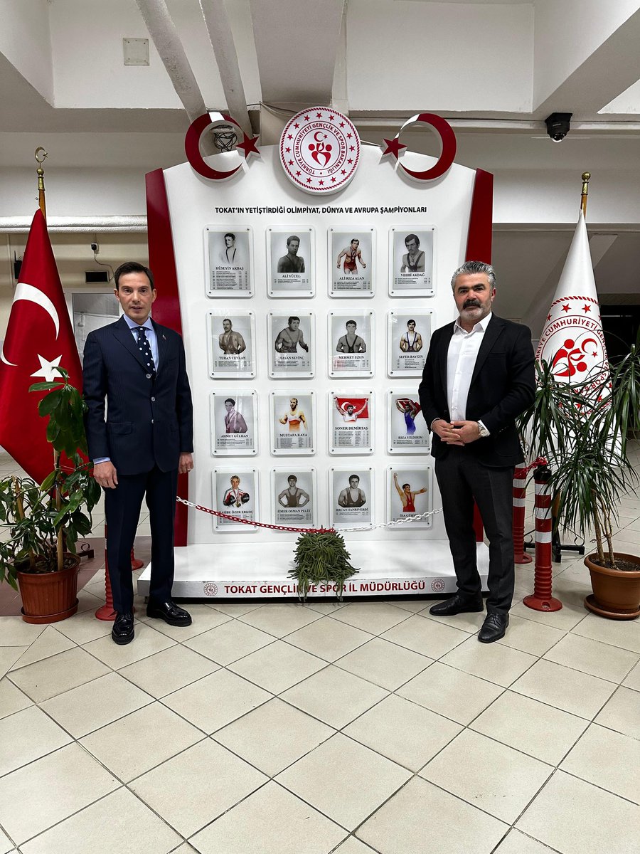 tekcngz's tweet photo. Tokat  merkez tarihinde ilk defa MHP. 
Hayırlı olsun. 
@yclblt06 
@mhptokatilbsk 
@mkyazicioglutr https://t.co/KdSfqdKvUm