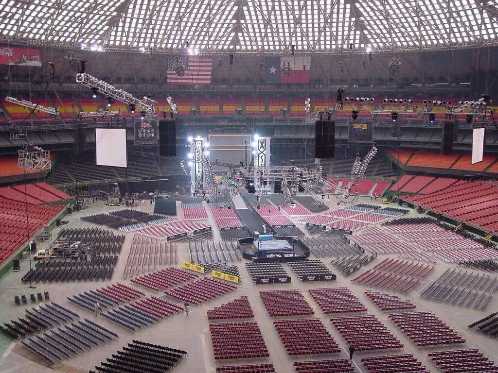 #OnThisDay in 2001: WrestleMania 17 before the show.