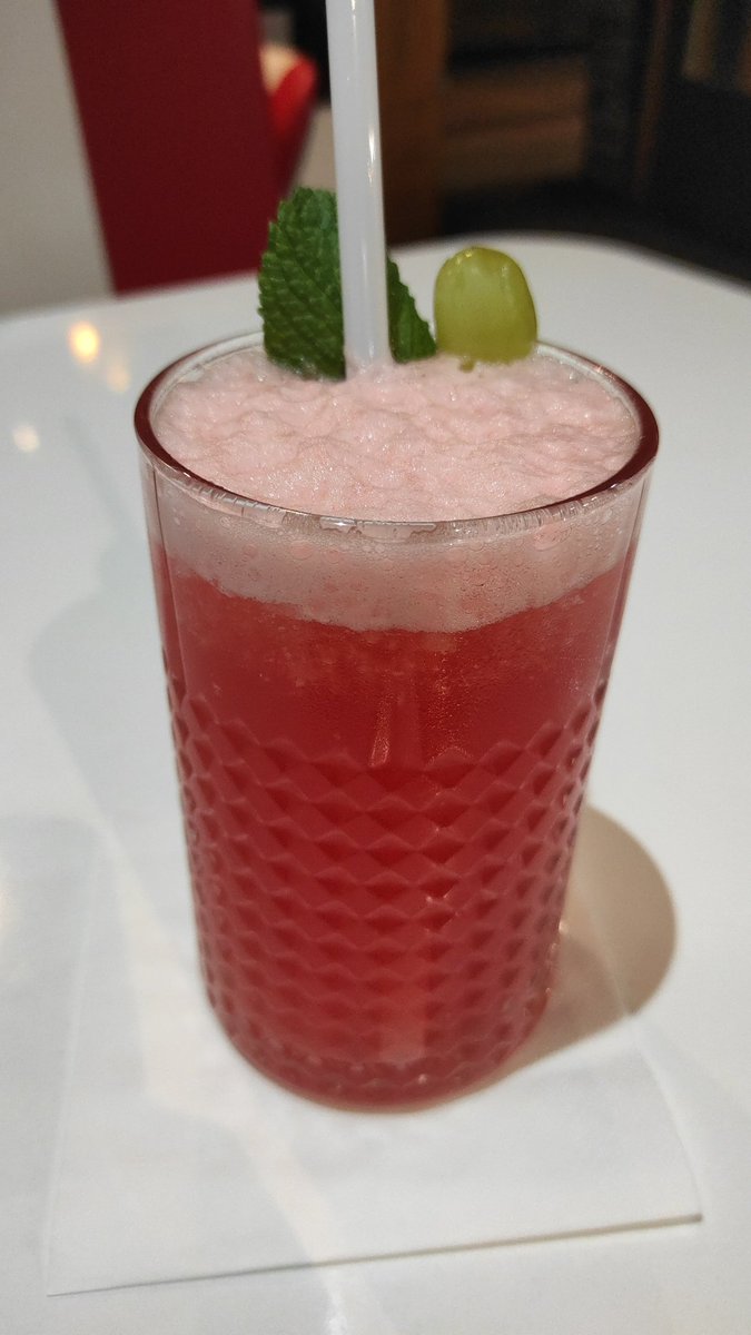 MythicR6 tweet media