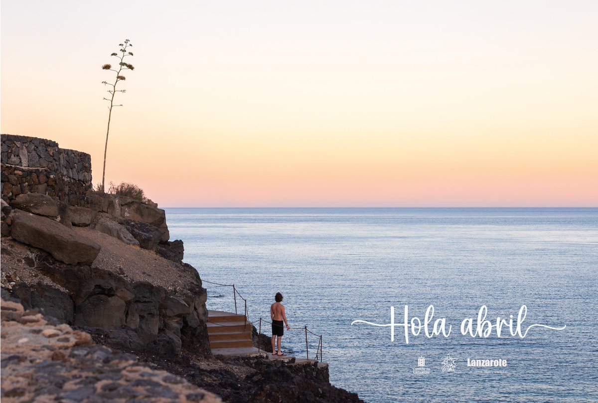 ¡Bienvenido, abril! 🌺🌼 #LoveLanzarote #LatituddeVida #VisitSpain #Lanzarote