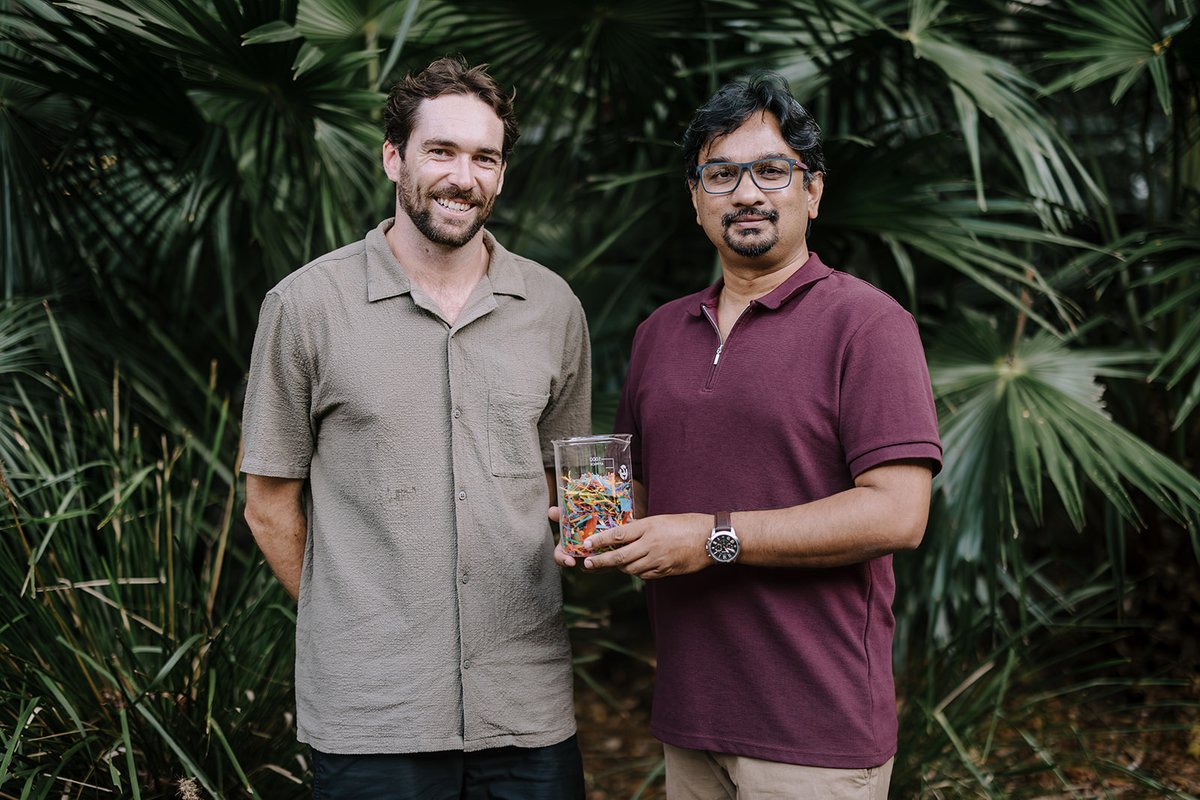UOW's tweet photo. Microplastics are a widespread problem. Environmental engineers from #UOW have uncovered that the current process of recycling plastic is creating and releasing more microplastics into the environment. 👉 https://t.co/n0ggmfhnob #UOWResearch https://t.co/nheuO4Ou5Q