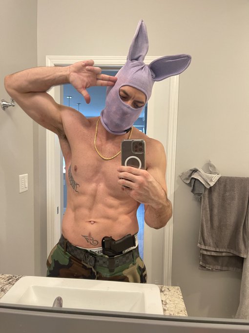 Happy Easter  #mancandy #mancrush #tease #stud #bull #man #muscle #fitness #onlyfanscreator #onlyfans<a href="/tag/mancandy"class="tags">#mancandy</a><a href="/tag/mancrush"class="tags">#mancrush</a><a href="/tag/tease"class="tags">#tease</a><a href="/tag/stud"class="tags">#stud</a><a href="/tag/fitness"class="tags"><span>#fitness</span></a><a href="/tag/bunny"class="tags"><span>#bunny</span></a><a href="/tag/muscle"class="tags"><span>#muscle</span></a><a href="/tag/man"class="tags"><span>#man</span></a><a href="/tag/buying"class="tags"><span>#buying</span></a><a href="/tag/selling"class="tags"><span>#selling</span></a>