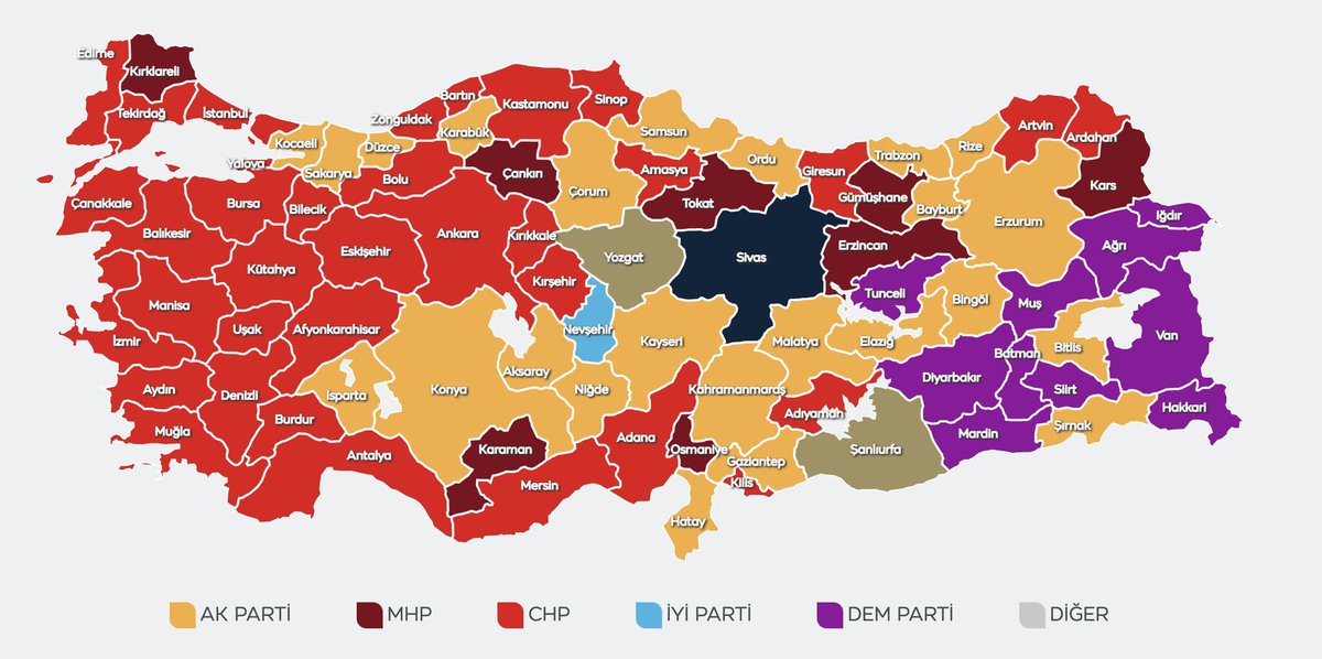 Türkiye'de sandıkların %99,82'si açıldı.
