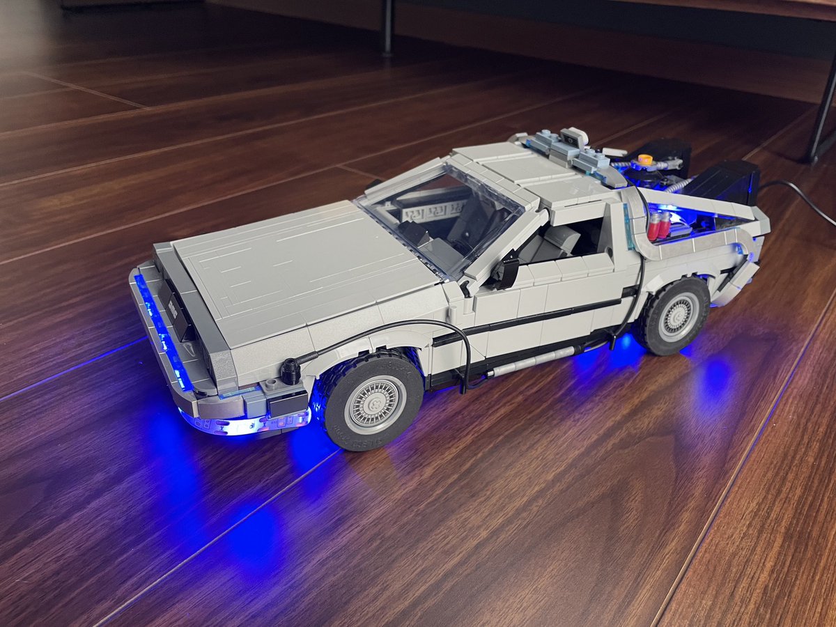 kazuki_94's tweet photo. ちょっと改造
息子は喜ぶだろうか？
#デロリアン　#BTTF https://t.co/JOE1NVYM3Y