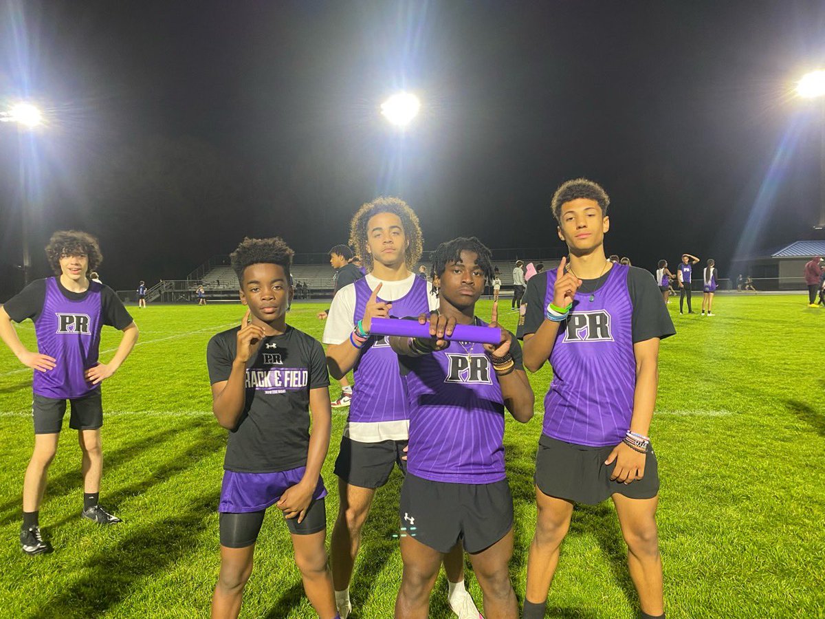 3rd in the state in middle school for the 4x100 🫡…. Congrats fellas