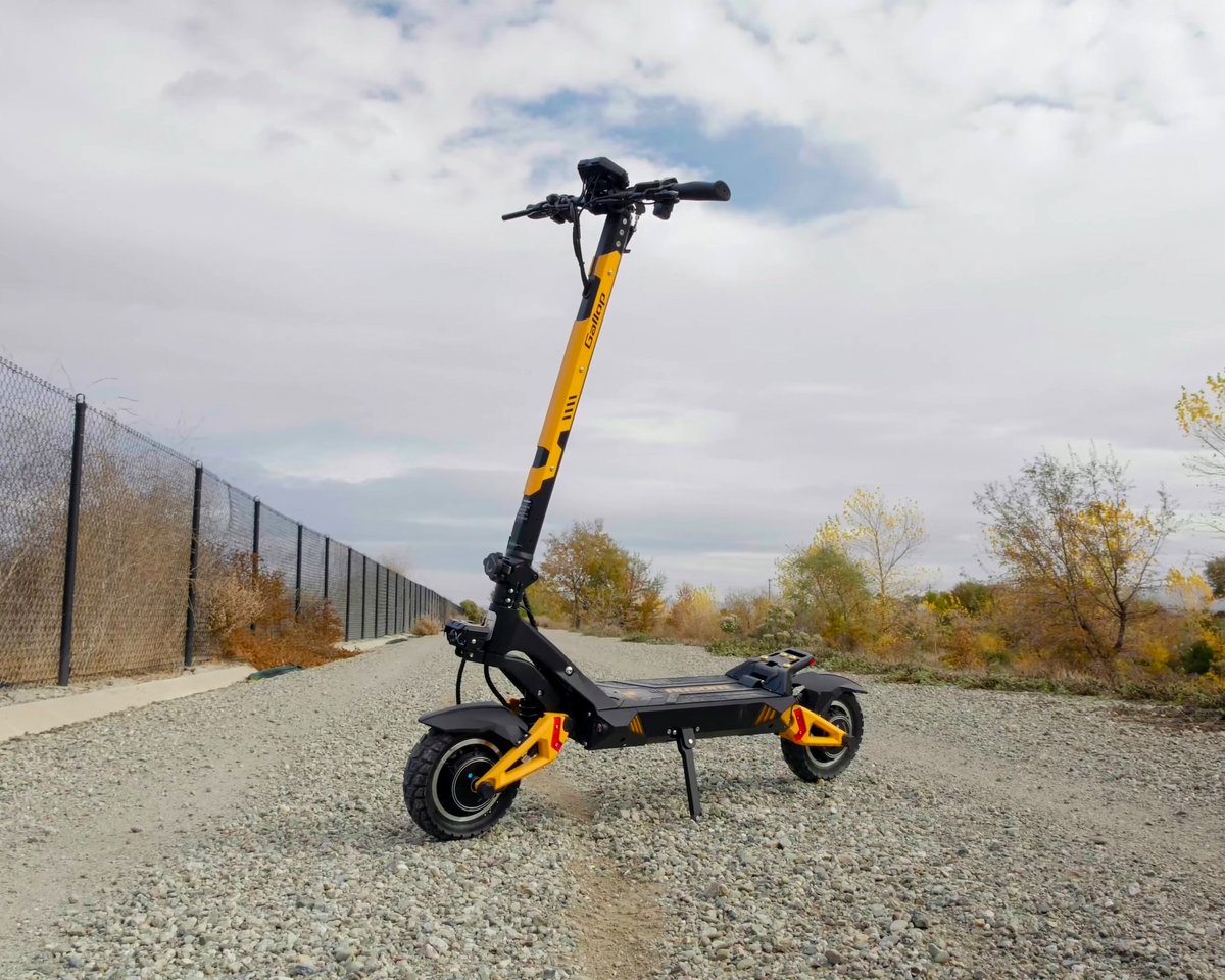 Power up your ride with Ausom Gallop electric scooter!  

⚡52V 23.2Ah Battery
⚡1200W*2 Brushless Motor
⚡55 Miles Range
⚡41 Mph Max. Speed

Ride Ausom Gallop with confidence and speed! 🛴💨 

#Ausomscooter #AusomGallop #ElectricAdventure #RideWithPower