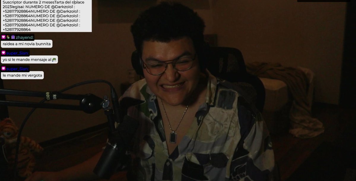 Cristofer_Con3C's tweet photo. Hola, vengo a exponer a este "personaje" llamado Ronaldodlp, ya que a través de su Twitch dice toda clase de barbaridades, sin que nadie le diga nada, humillando y discriminando a las personas de color, haciendo comentarios misóginos y chistes de mal gusto. Abro hilo: https://t.co/1nIR5bsx2s