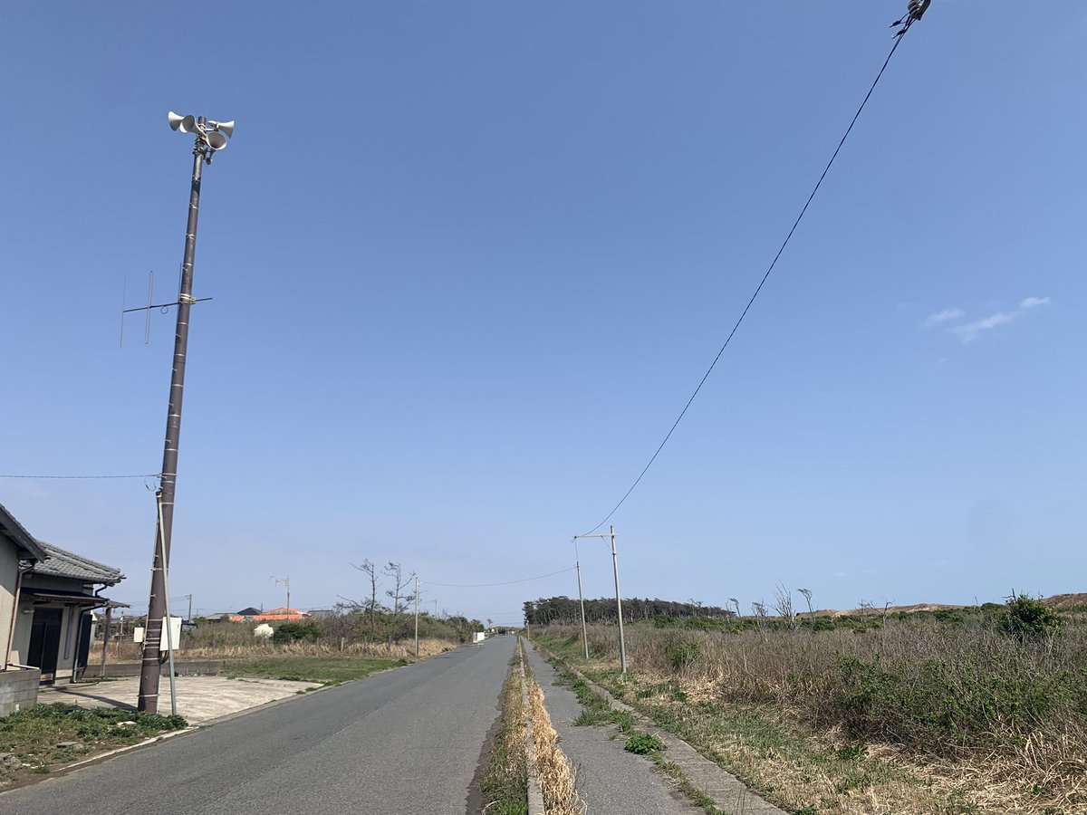 a320_ana's tweet photo. 千葉県匝瑳市 12:00 富士通音源『浜辺の歌』撮影しました😊
#防災行政無線チャイム #千葉県匝瑳市 #富士通音源 #浜辺の歌 #時報 #野栄町 #九十九里浜 #匝瑳市 #国道126号線 #国道296号線 #総武本線 #太平洋 #野手浜海岸 https://t.co/9aE7raAbvx