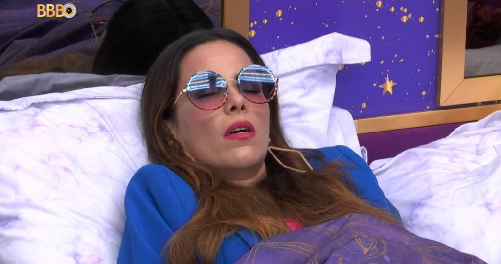 a nanda tá em que câmera?