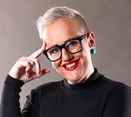 this is the dumbest bitch to ever be on television i’m convinced she makes teresa guidice look like a rocket scientist 

#TheTraitorsAustralia