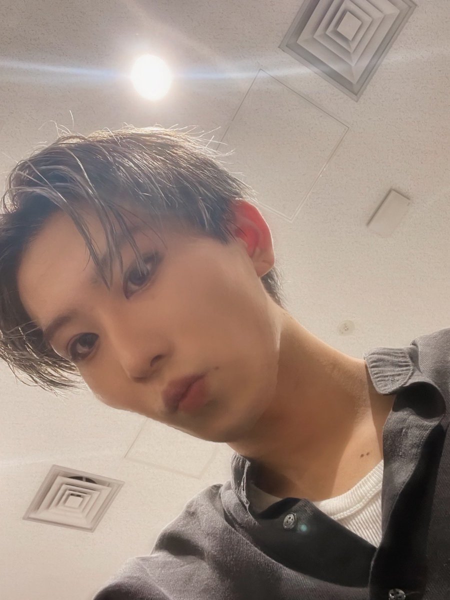 やほっ✌🏻 もね、昨日から暑すぎて、 って思ったけど今日涼しくない