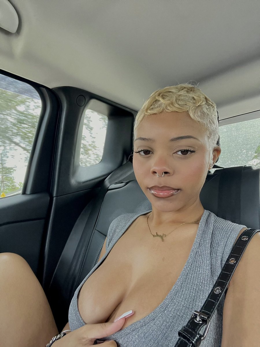 jada from linkedinnn tweet media