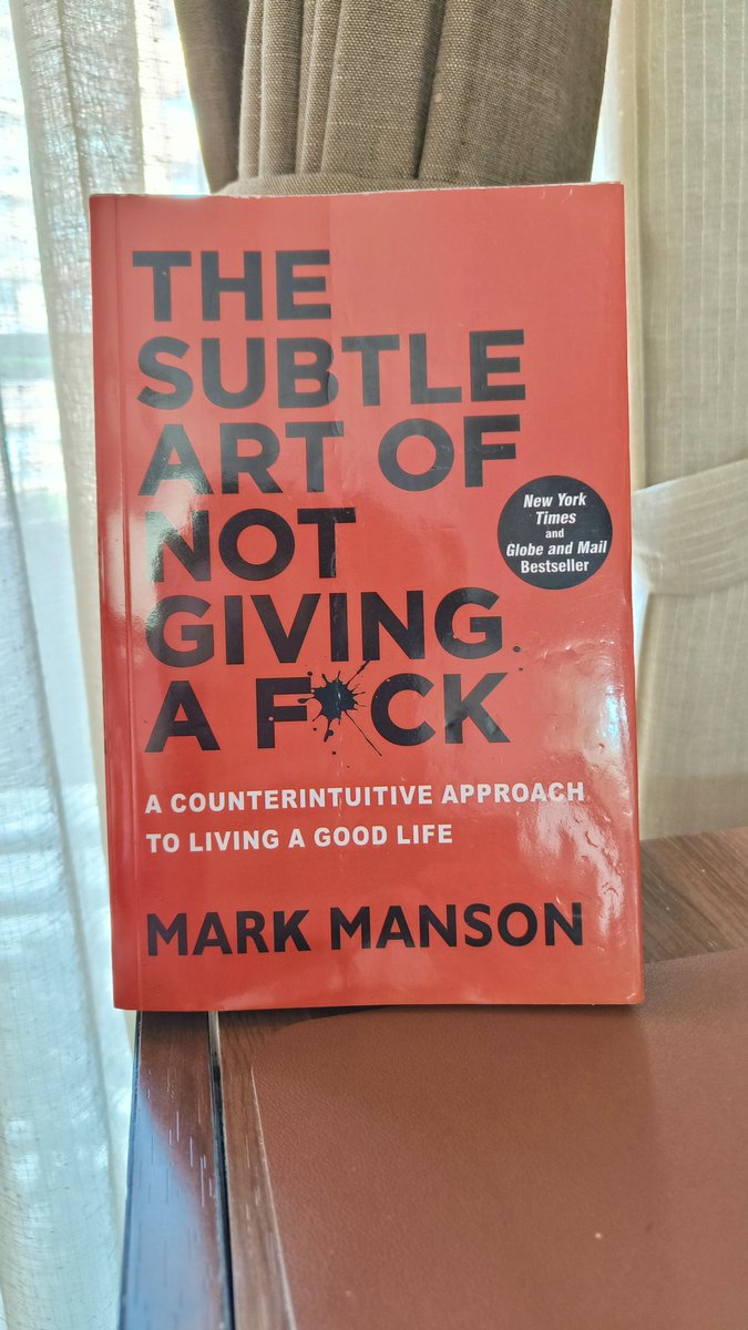 “There is no friend as loyal as a book.”― Ernest Hemingway

#books #selfguide
#readers #learning #booklovers