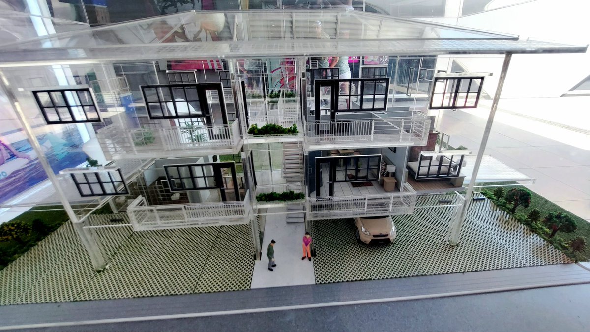 josereyalo's tweet photo. M is for a miniature model...
#AlphabetChallenge #WeekM
#channel169 https://t.co/09xkLzEhUO