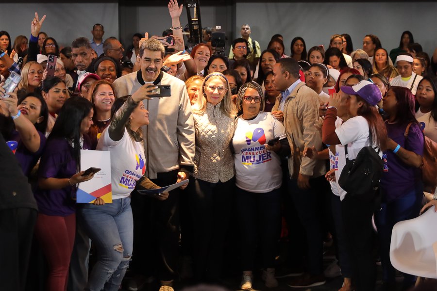 #1Abr | 🇻🇪 📢¡ETIQUETA DEL DÍA! ▶️

#AbrilDeVencedores

¡Continuamos victoriosos por la Vida!