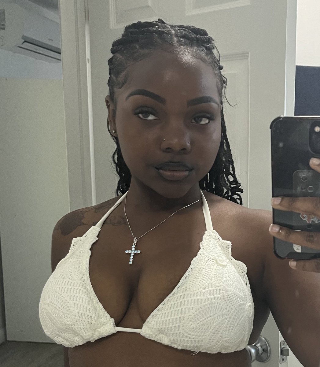 DaDollWay 🦋 tweet media