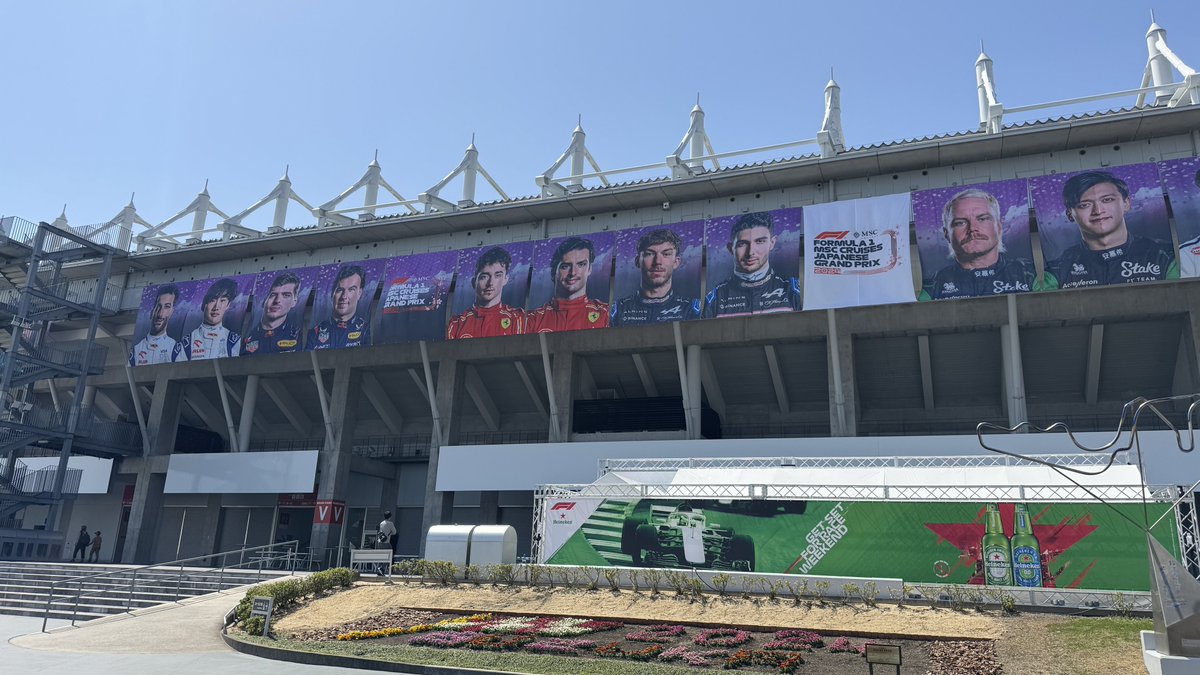 VermoChan's tweet photo. 鈴鹿サーキットで5日からF1開催🏎️💨
絶賛準備中‼️ https://t.co/gxh0FMKEQA