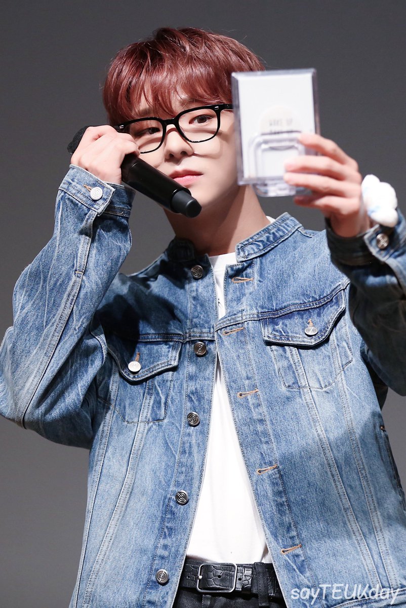 2024 행복했던 순간💛

혜성시~~~

#혜성 #박혜성 #배너 #VANNER <a href="/VannerOfficial/">VANNER 배너</a>
#만우절 #AprilFoolsDay
#혜성태그💛

이거 내가 준비해주는거야ㅎㅎ
