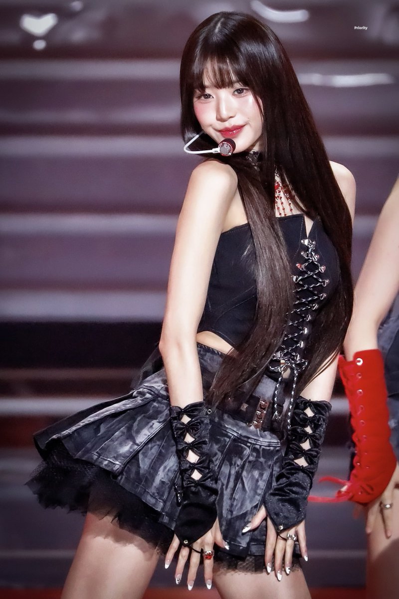 Priority89's tweet image. #AprilFoolsDay #만우절
#IVE #아이브 #장원영 #JANGWONYOUNG #ウォニョン