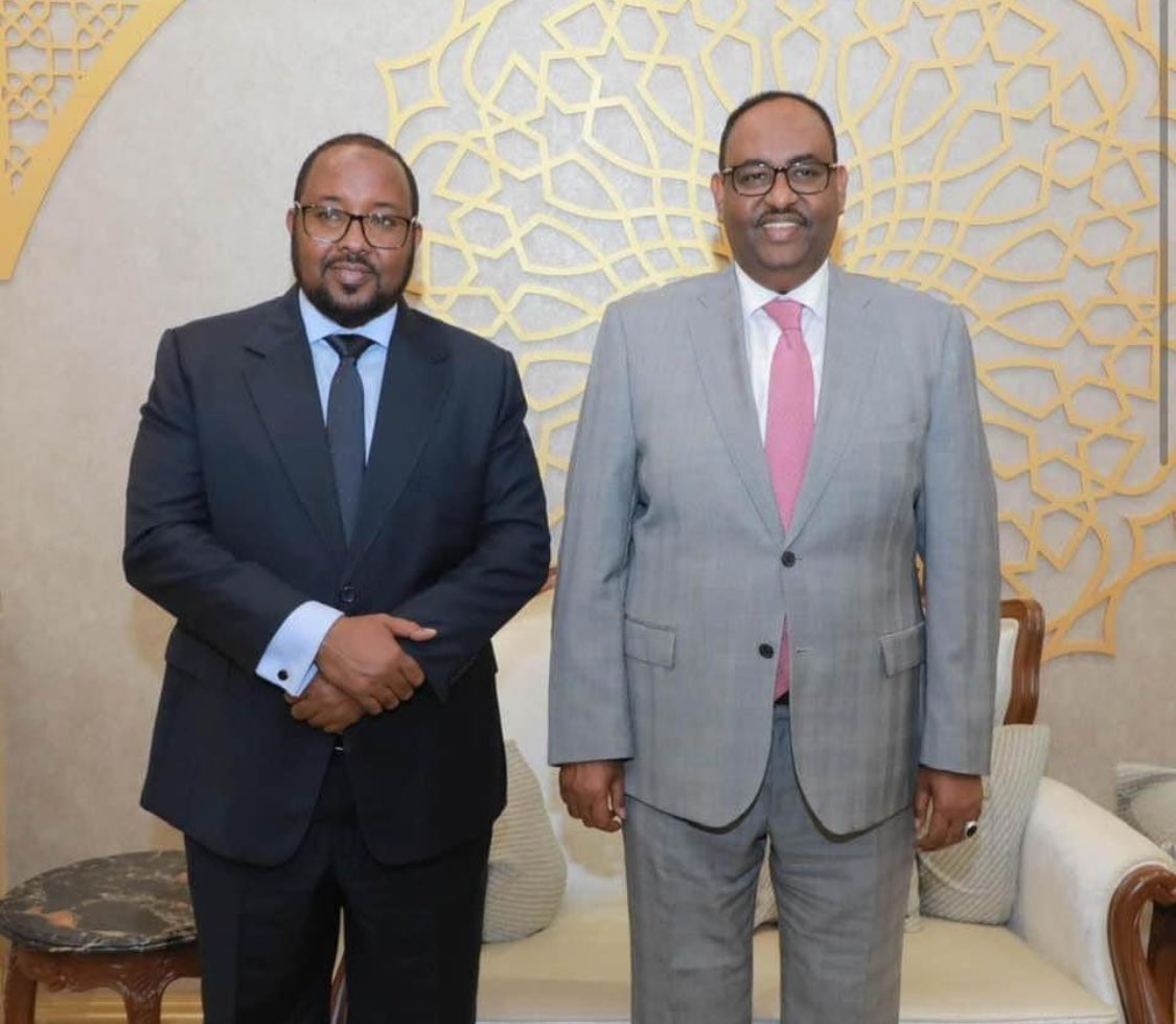 Awil1233's tweet photo. 🚨 Breaking News 🚨

President of Puntland, Said Abdullahi Deni, and President of SSC Khaatumo, Abdiqadir Ahmed Aw-Ali (Firdhiye), held a crucial phone conversation addressing several points of disagreement. 

1.) The Somalia parliament passed a bill allowing the President to appoint the Prime Minister, granting him the authority to appoint and dismiss the prime minister. 

2.) This decision was wrongly approved by a substantial majority of parliament.
However, after thorough discussion, they reached a consensus to collaborate and establish a unified stance on key matters:

3.) Deeming the constitution of Hassan Sheikh invalid and in need of revision.

4.) Agreement to convene a meeting in Garowe between regional administrations and the opposition to foster cooperation.

5.) Emphasizing the urgency of expediting reconstruction efforts in areas severely affected by SSC Khaatumo development  .

6.) Discussing strategies for collaboration with delegations visiting Lasanod, particularly those led by  X Presdent of Somali Farmajo.

#SSCKhaatumo #Puntland #Somali #collaboration