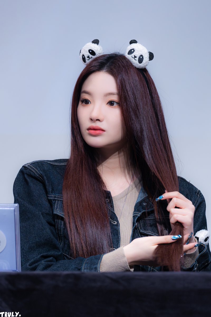 truly0217's tweet photo. 240331 블루드림미디어 대치2동문화센터 켈리

#트라이비 #TRI_BE #켈리 #Kelly https://t.co/QpXDzUn2sY