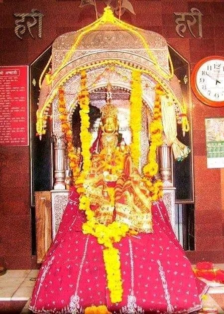 ramsaesharwal29's tweet photo. सद्बुद्धि, स्वास्थ्य एवं स्वच्छता की प्रतीक 'शीतला अष्टमी' के पावन पर्व की सभी को हार्दिक बधाई एवं शुभकामनाएं।

मां भगवती शीतला आप सभी के जीवन में सुख, समृद्धि एवं खुशहाली का संचार करें।
ऐसी मेरी कामना है।

#ShitlaAshtami
#शीतला_अष्टमी https://t.co/ZCtX3Gc52O